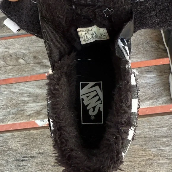 Vans Kids Black and White Checkered Waterproof Boots - Picture 15 of 15